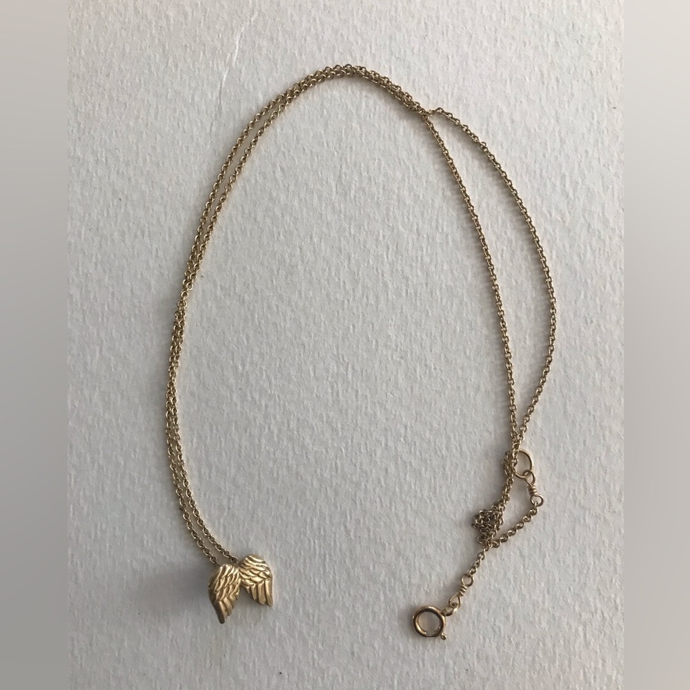 Dainty Angel Wings Necklace